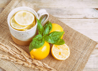 22 Reasons to Drink Lemon Water Daily